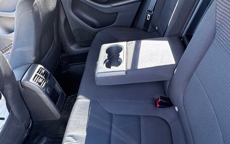 Volkswagen Jetta VI, 2017 год, 1 200 000 рублей, 20 фотография