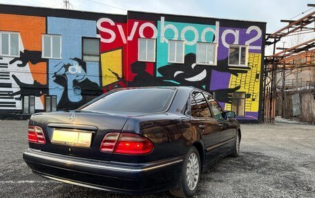 Mercedes-Benz E-Класс, 2001 год, 969 000 рублей, 7 фотография