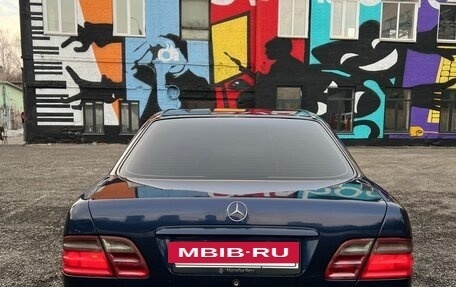 Mercedes-Benz E-Класс, 2001 год, 969 000 рублей, 6 фотография