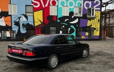 Mercedes-Benz E-Класс, 2001 год, 969 000 рублей, 8 фотография