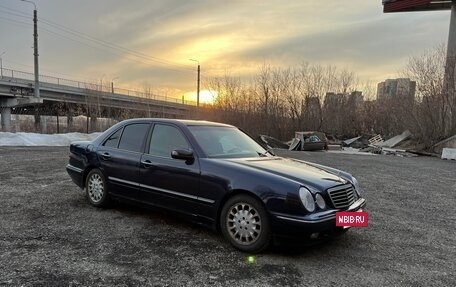 Mercedes-Benz E-Класс, 2001 год, 969 000 рублей, 10 фотография