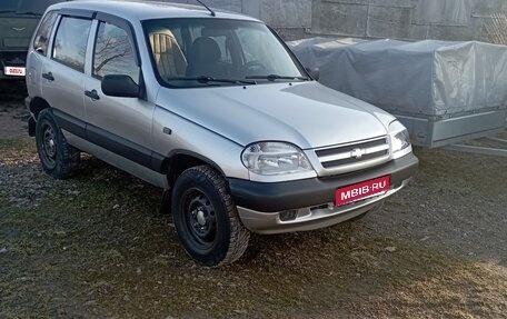 Chevrolet Niva I рестайлинг, 2006 год, 365 000 рублей, 1 фотография