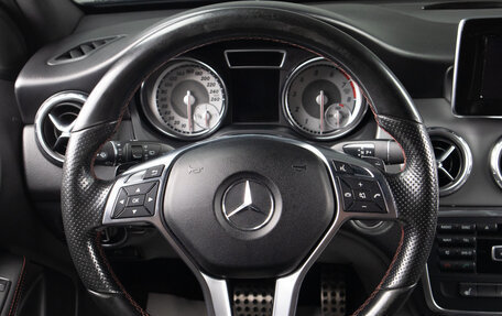 Mercedes-Benz GLA, 2015 год, 1 699 000 рублей, 10 фотография