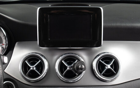 Mercedes-Benz GLA, 2015 год, 1 699 000 рублей, 14 фотография