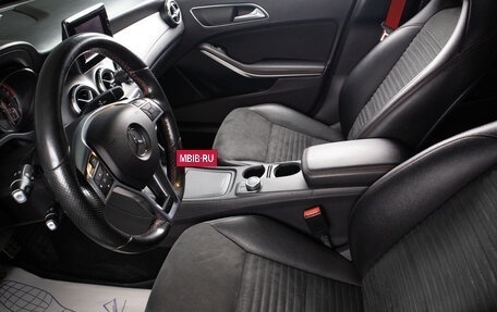 Mercedes-Benz GLA, 2015 год, 1 699 000 рублей, 17 фотография