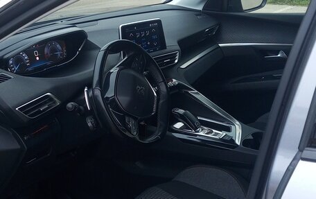 Peugeot 5008 II, 2019 год, 2 020 000 рублей, 9 фотография