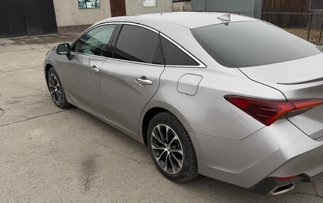 Toyota Avalon, 2022 год, 3 700 000 рублей, 8 фотография