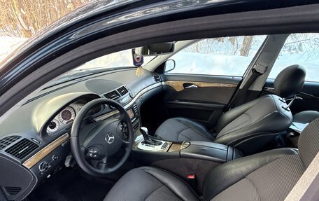 Mercedes-Benz E-Класс, 2004 год, 750 000 рублей, 12 фотография