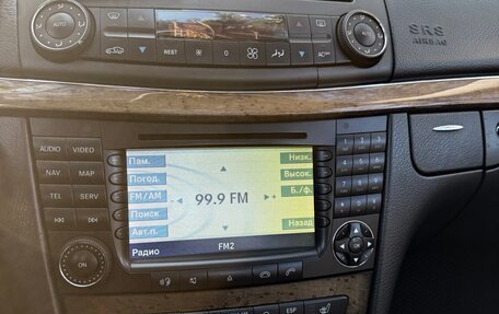 Mercedes-Benz E-Класс, 2004 год, 750 000 рублей, 25 фотография