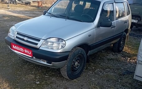 Chevrolet Niva I рестайлинг, 2006 год, 365 000 рублей, 2 фотография