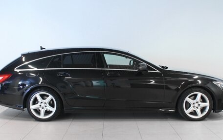 Mercedes-Benz CLS, 2015 год, 3 500 000 рублей, 22 фотография