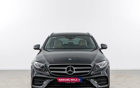 Mercedes-Benz E-Класс, 2019 год, 4 399 050 рублей, 3 фотография