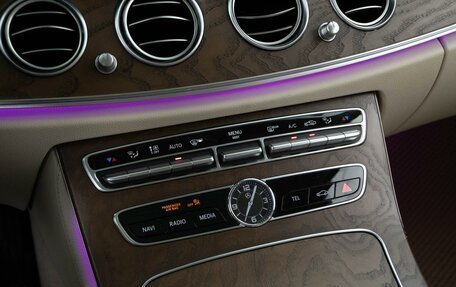 Mercedes-Benz E-Класс, 2019 год, 4 399 050 рублей, 23 фотография