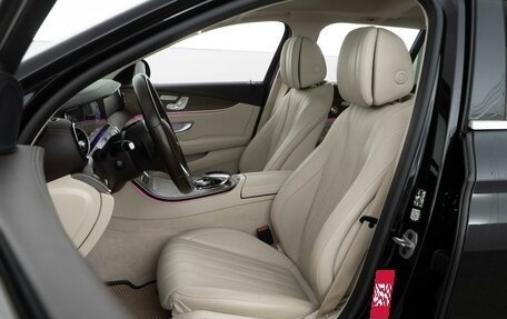 Mercedes-Benz E-Класс, 2019 год, 4 399 050 рублей, 13 фотография