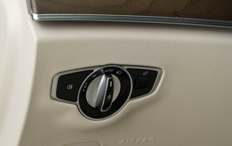 Mercedes-Benz E-Класс, 2019 год, 4 399 050 рублей, 27 фотография