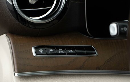 Mercedes-Benz E-Класс, 2019 год, 4 399 050 рублей, 28 фотография