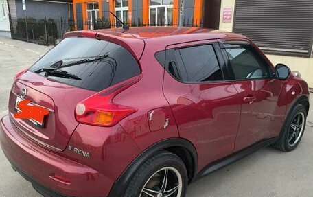 Nissan Juke II, 2011 год, 1 050 000 рублей, 4 фотография
