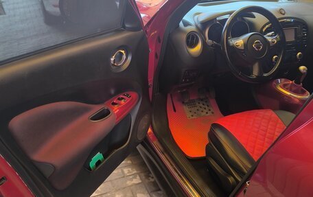 Nissan Juke II, 2011 год, 1 050 000 рублей, 11 фотография