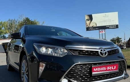 Toyota Camry, 2017 год, 2 300 000 рублей, 1 фотография