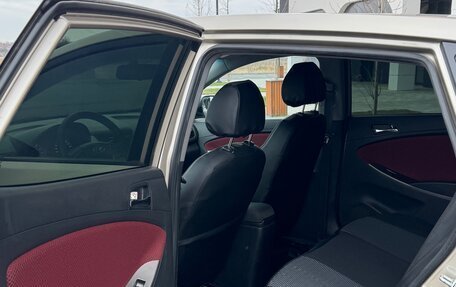 Hyundai Solaris II рестайлинг, 2011 год, 815 000 рублей, 10 фотография