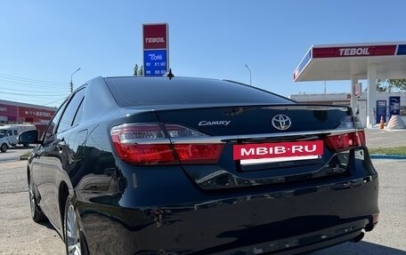 Toyota Camry, 2017 год, 2 300 000 рублей, 5 фотография