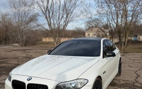 BMW 5 серия, 2011 год, 1 650 000 рублей, 3 фотография