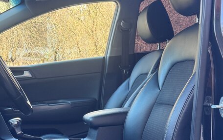 KIA Sportage IV рестайлинг, 2017 год, 2 050 000 рублей, 13 фотография