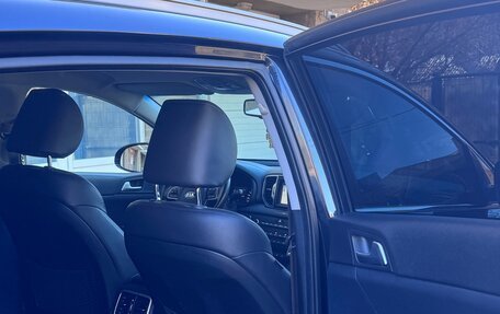 KIA Sportage IV рестайлинг, 2017 год, 2 050 000 рублей, 20 фотография