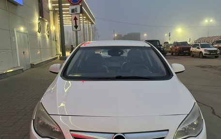 Opel Astra J, 2011 год, 670 000 рублей, 5 фотография