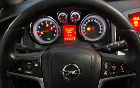 Opel Astra J, 2011 год, 670 000 рублей, 14 фотография