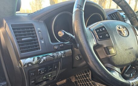 Toyota Land Cruiser 200, 2008 год, 2 480 000 рублей, 10 фотография