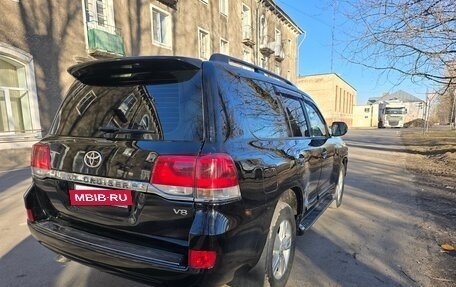 Toyota Land Cruiser 200, 2008 год, 2 480 000 рублей, 8 фотография