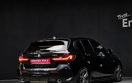 BMW 1 серия, 2021 год, 2 196 000 рублей, 3 фотография