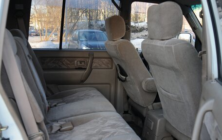 Isuzu Bighorn II, 2001 год, 850 000 рублей, 18 фотография