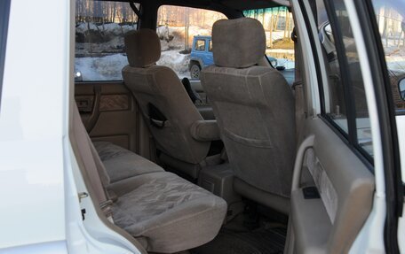 Isuzu Bighorn II, 2001 год, 850 000 рублей, 17 фотография