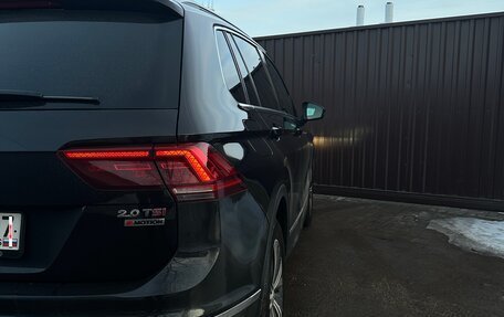 Volkswagen Tiguan II, 2017 год, 2 478 000 рублей, 8 фотография