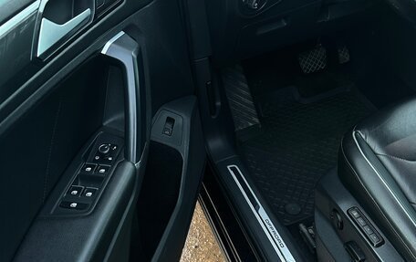 Volkswagen Tiguan II, 2017 год, 2 478 000 рублей, 9 фотография