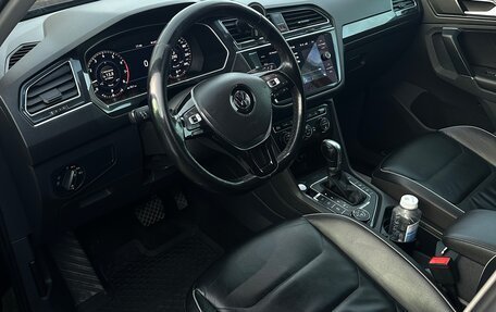 Volkswagen Tiguan II, 2017 год, 2 478 000 рублей, 10 фотография