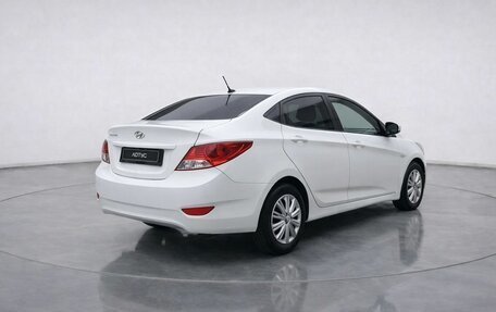 Hyundai Solaris II рестайлинг, 2013 год, 899 000 рублей, 2 фотография