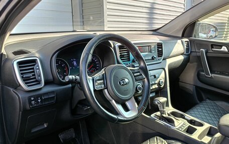 KIA Sportage IV рестайлинг, 2020 год, 2 647 000 рублей, 10 фотография