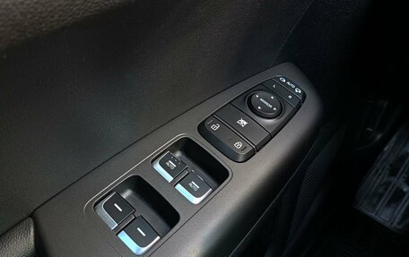 KIA Sportage IV рестайлинг, 2020 год, 2 647 000 рублей, 15 фотография