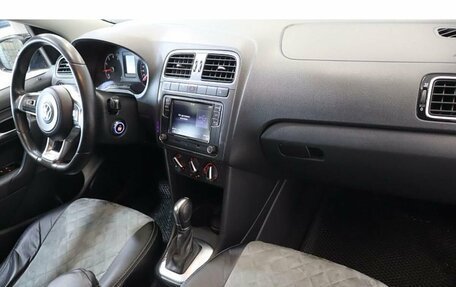 Volkswagen Polo VI (EU Market), 2019 год, 1 285 000 рублей, 5 фотография