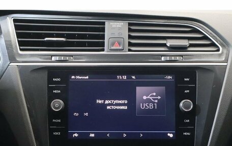 Volkswagen Tiguan II, 2019 год, 3 101 500 рублей, 10 фотография