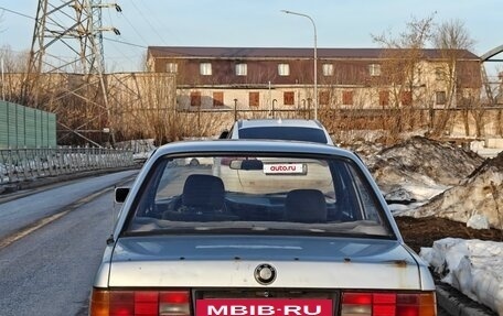 BMW 3 серия, 1985 год, 260 000 рублей, 5 фотография