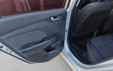 Hyundai Solaris II рестайлинг, 2017 год, 789 000 рублей, 16 фотография