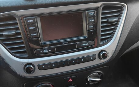 Hyundai Solaris II рестайлинг, 2017 год, 789 000 рублей, 19 фотография