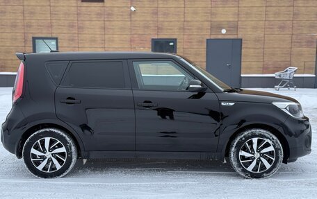 KIA Soul II рестайлинг, 2017 год, 1 560 000 рублей, 5 фотография