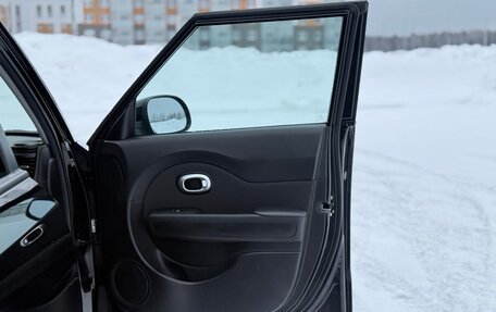 KIA Soul II рестайлинг, 2017 год, 1 560 000 рублей, 21 фотография