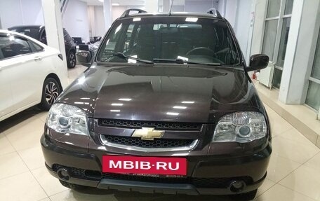 Chevrolet Niva I рестайлинг, 2014 год, 660 000 рублей, 2 фотография
