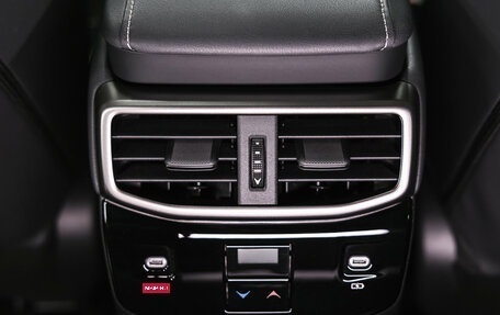 Lexus RX IV рестайлинг, 2025 год, 7 550 000 рублей, 34 фотография